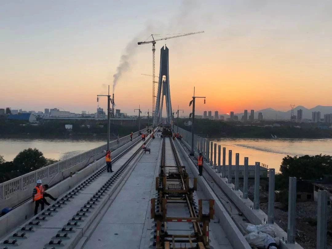 Materiaalvoorzieningsproject voor spoorwegvervoer voor het Nanchang Hub-gedeelte van de hogesnelheidslijn Nanchang-Ganzhou